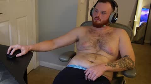 Snapshot of v_for_veng chatting on October 4, 7:35 am v_for_veng online show from October 4, 7:35 am