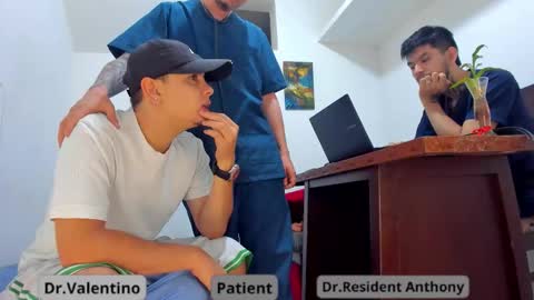 Nick online show from February 11, 4:34 pm