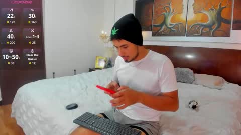 Snapshot of valentinos_ chatting on September 26, 8:50 pm  Valentinos  online show from September 26, 8:50 pm
