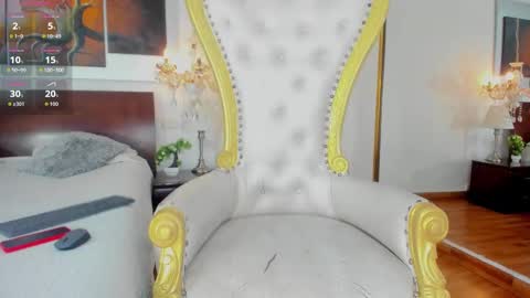 Snapshot of valentinos_ chatting on October 9, 7:52 pm  Valentinos  online show from October 9, 7:52 pm