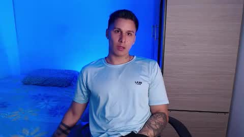 VALENTINO online show from November 9, 9:41 pm