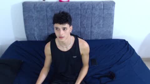 Ruby and Vanie online show from May 29, 11:26 pm