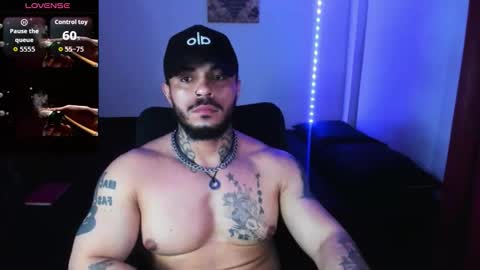Snapshot of vanvelckan_ chatting on October 24, 6:31 pm vanvelckan_ online show from October 24, 6:31 pm