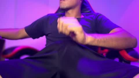 vayzenxx online show from May 1, 10:23 pm