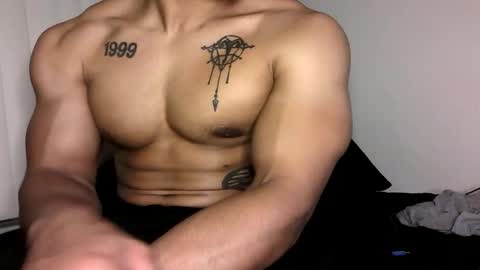 Vegas Love online show from December 3, 10:43 am