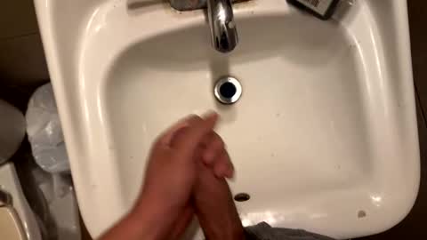 veinyy online show from April 12, 2:40 pm