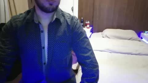 Snapshot of venezuelan420 chatting on January 8, 1:42 am venezuelan420 online show from January 8, 1:42 am