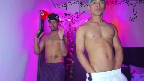 venus_boy2 online show from November 19, 3:50 am