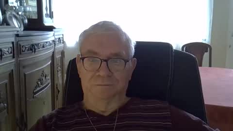 vergne50 online show from May 5, 6:04 am