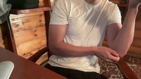 Snapshot of vexelgain chatting on November 1, 12:26 am HendasWerout online show from November 1, 12:26 am