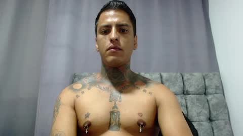 Victor cardenas online show from June 10, 11:05 pm