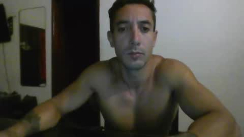 Snapshot of viclatam chatting on February 13, 7:13 am viclatam online show from February 13, 7:13 am