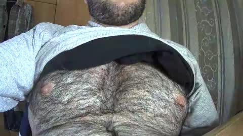 VictorHume online show from November 11, 11:43 pm