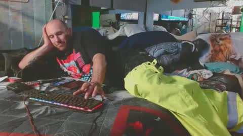 victoriajohn online show from November 6, 5:54 am