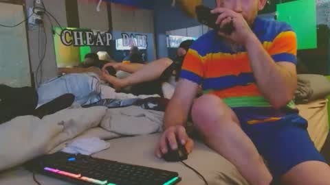 victoriajohn online show from November 22, 10:15 am