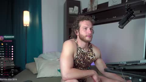 Snapshot of viktor_secret chatting on October 2, 5:33 am fansly  VITEKsecret online show from October 2, 5:33 am