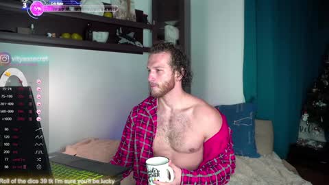Snapshot of viktor_secret chatting on January 19, 3:50 am fansly  VITEKsecret online show from January 19, 3:50 am