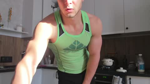 Vincent.  uncut 18cm online show from January 14, 8:52 am