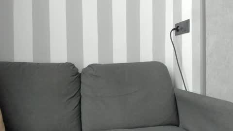 Vincent.  uncut 18cm online show from December 3, 10:48 am