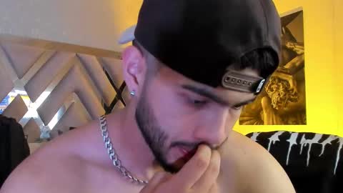 Vincent online show from February 27, 4:35 am