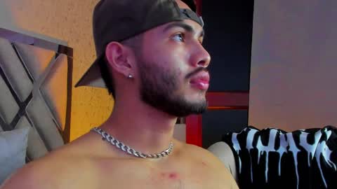 Vincent online show from May 24, 7:58 am
