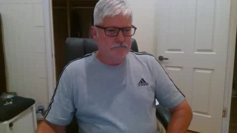 viper654321 online show from September 28, 7:39 am