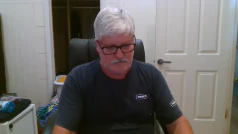 viper654321 online show from October 25, 3:30 am