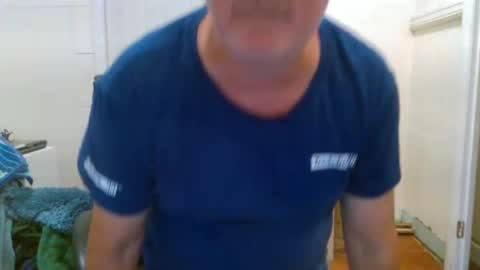 viper654321 online show from March 4, 8:02 am