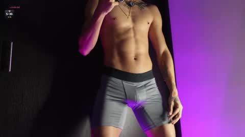 VITO BENZ online show from March 27, 8:37 am