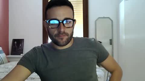 vittorio20cm online show from March 5, 12:00 pm