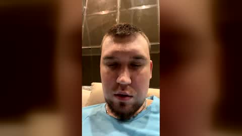 vladislavchik69 online show from March 29, 10:54 pm