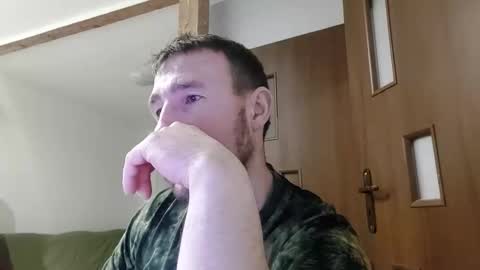 vladumyr online show from December 2, 7:50 pm