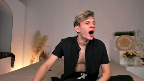 Dan online show from February 7, 4:30 am