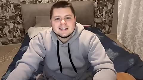 Volshebnik1302 online show from November 12, 1:17 pm