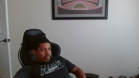 AlwaysAvibe online show from December 16, 4:14 pm