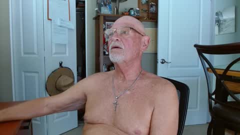 Snapshot of vueuorme chatting on September 21, 1:55 pm Vueuorme online show from September 21, 1:55 pm