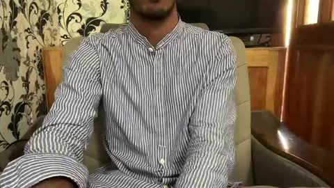 boy1 online show from June 24, 5:32 am