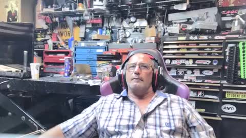 wakesblowinclouds online show from October 5, 11:47 am