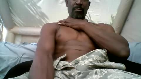 Snapshot of waleswusup chatting on October 6, 4:00 pm Champion Lover online show from October 6, 4:00 pm