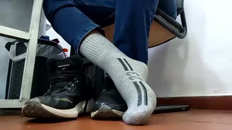 WaltherFeet  online show from July 7, 3:38 pm