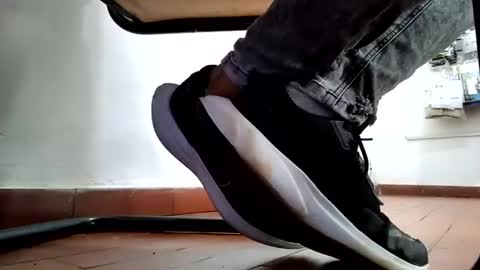 WaltherFeet  online show from June 24, 3:26 pm