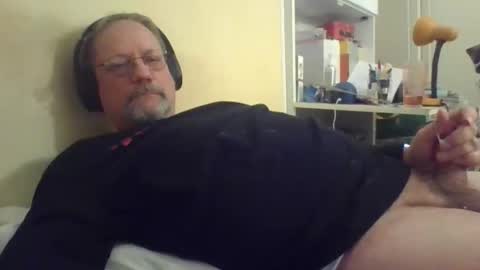 Tibo357 online show from February 8, 1:00 am