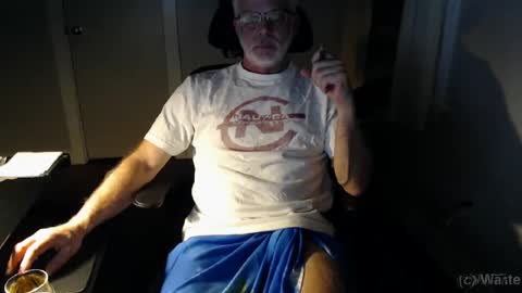 wasted_daze_ online show from February 14, 2:18 am