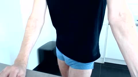 wave3210 online show from September 28, 3:43 pm