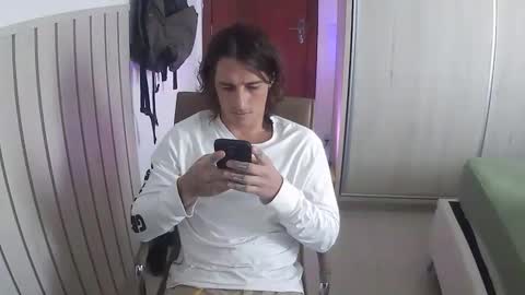 wave_boyy online show from June 3, 3:17 pm