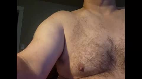 Snapshot of welderod chatting on October 29, 7:28 pm welderod online show from October 29, 7:28 pm