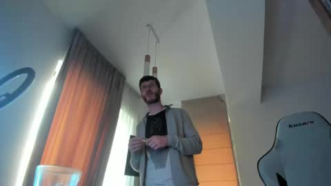 Michael online show from April 14, 4:06 pm