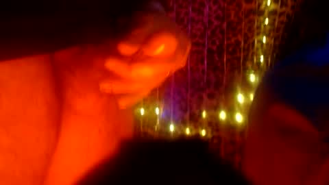 whor4mor online show from December 17, 8:10 pm