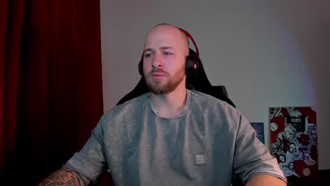 VI online show from December 5, 4:01 pm