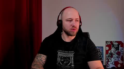 VI online show from December 15, 4:37 pm